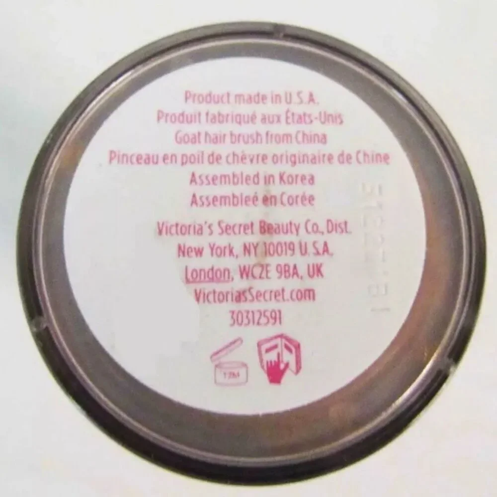 NWT 2 Victorias Secret BRONZE BODY INSTANT BRONZING Shimmer Powder Brush NWT .15